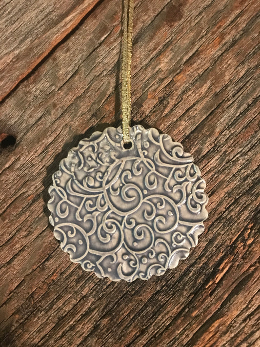 Ornament - Medallion - Amethyst